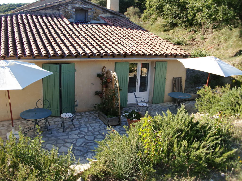 La Pacha Acomodação com café da manhã Saint-Montan Exterior foto