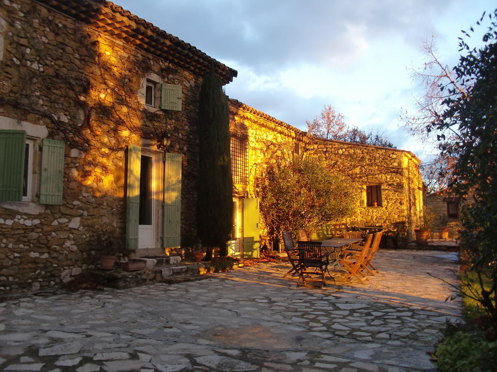 La Pacha Acomodação com café da manhã Saint-Montan Exterior foto